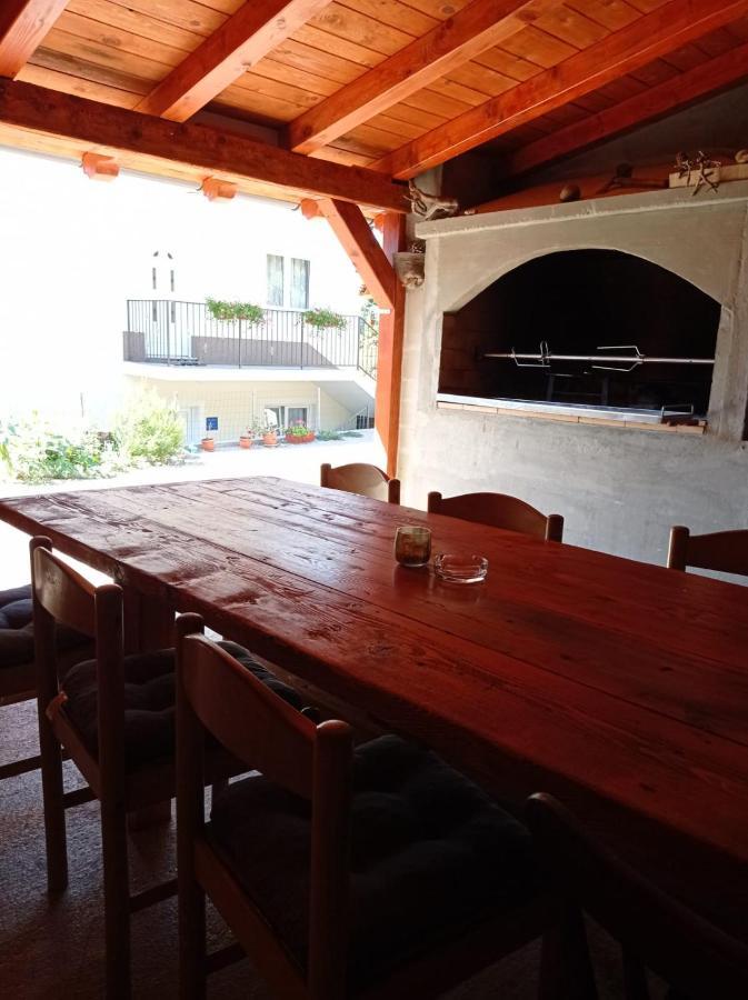 Apartment Zlatko Матули Екстериор снимка