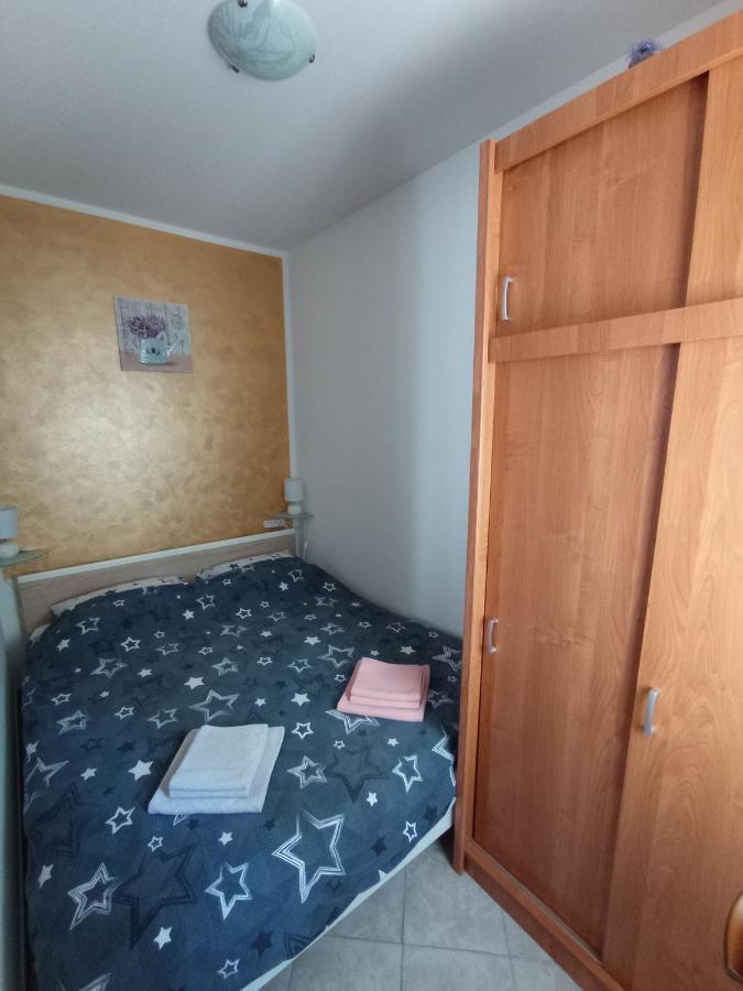 Apartment Zlatko Матули Екстериор снимка