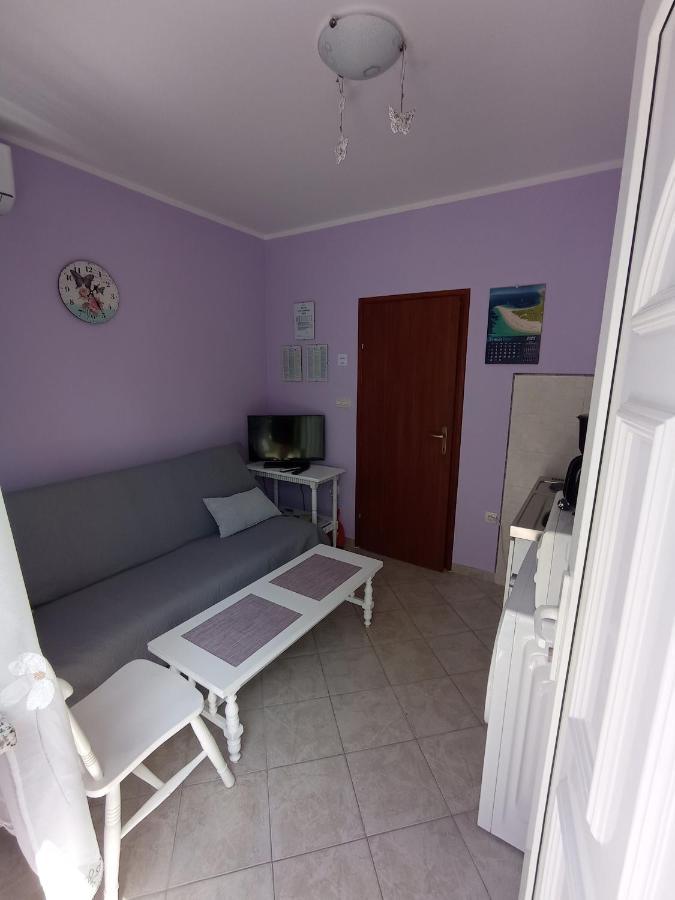 Apartment Zlatko Матули Екстериор снимка