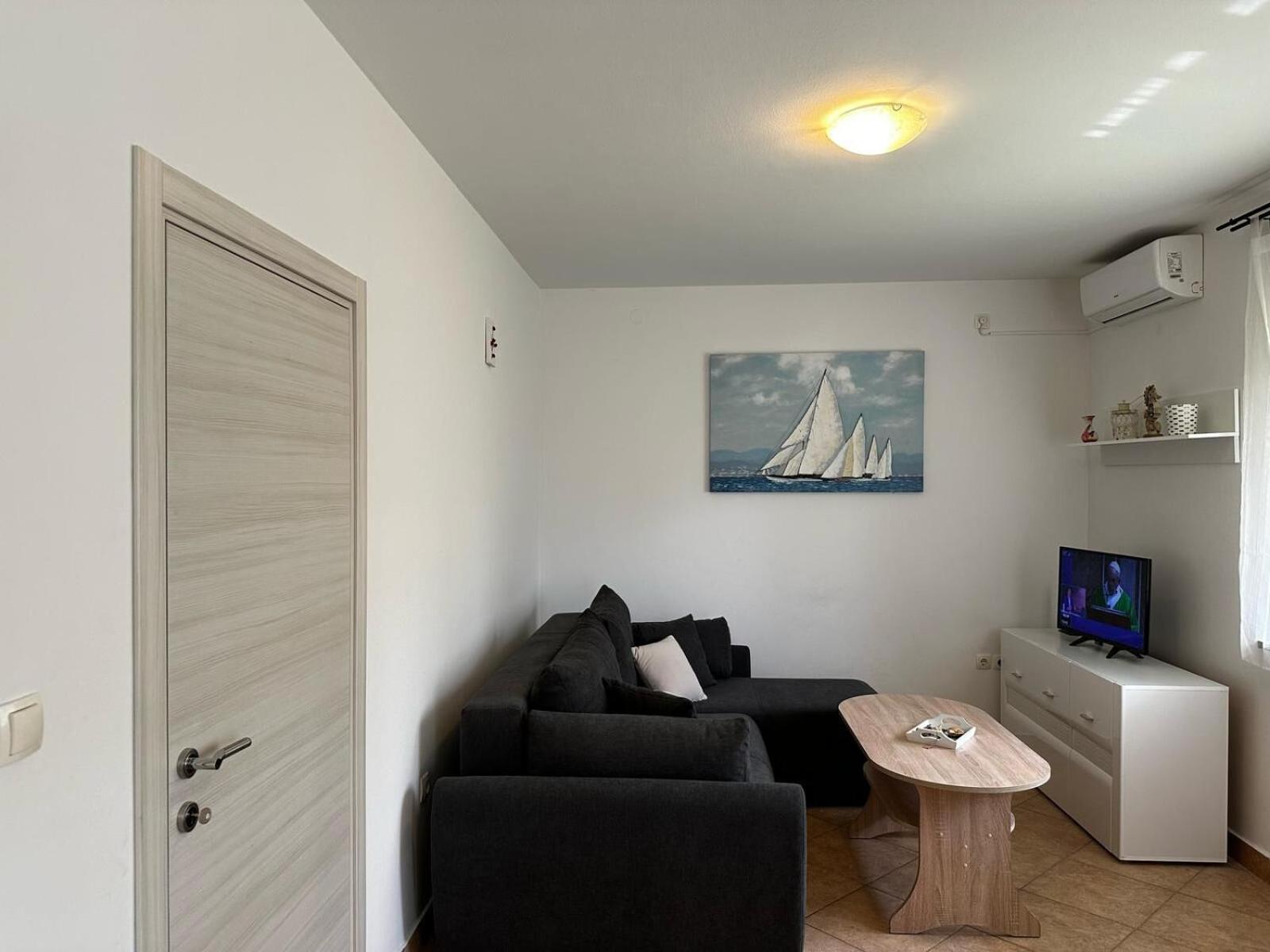 Apartment Zlatko Матули Екстериор снимка
